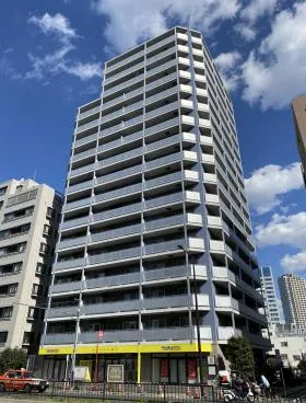 トレステージ目黒ビルの外観