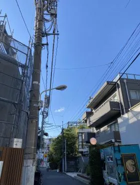 K-プレイスビルの外観