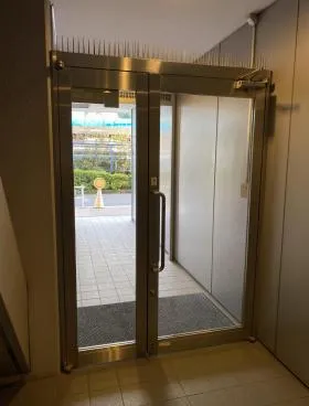 理研機器浜松町ビルの外観