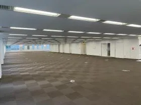 南新宿SKビルの外観