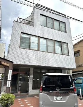 第12信興ビルの外観
