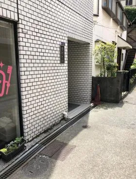 吉村ビルの外観
