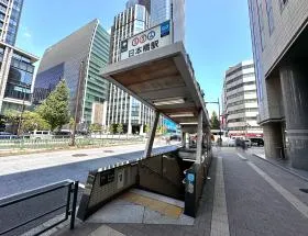 D1出入口から地上に出る