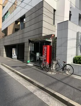 水道橋駅ビルの外観
