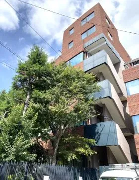 TSビルの外観