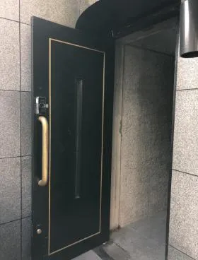 Rizビルの外観