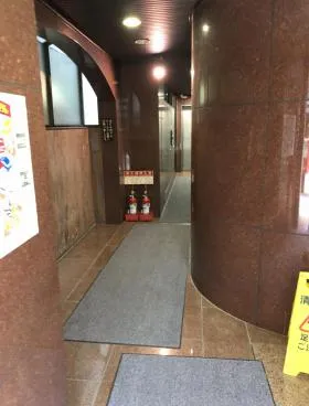 グランピアビルの外観