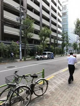 グランピアビルの外観