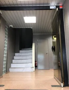 小林ビルの外観