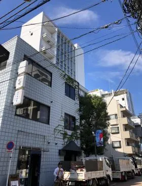 河上ビルの外観