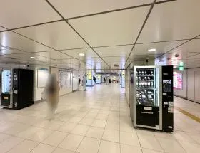 新宿三丁目駅