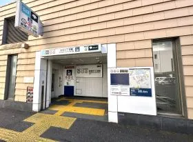 E1出入口