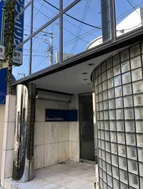 原宿ドレスビルの外観
