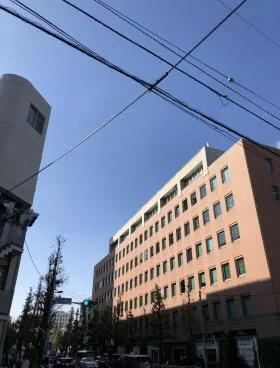 原宿ドレスビルの外観