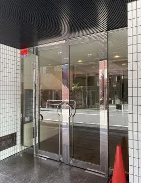 麹町山口ビルの外観