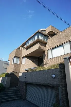 Granjinビルの外観