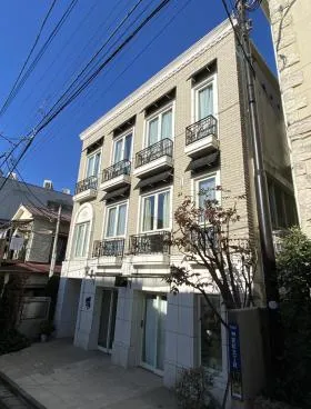 i-buildingビルの外観