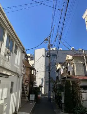 i-buildingビルの外観