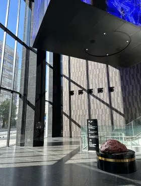 KABUTO ONEビルの外観