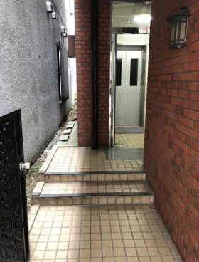 エスポアールビルの外観