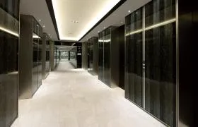 大手町パーク(プレミアムオフィス)ビルの外観