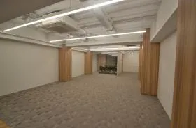 銀座スクエアビルの外観