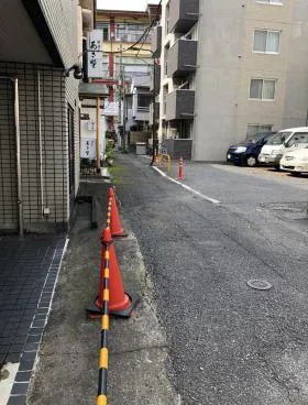 友朋ビルの外観