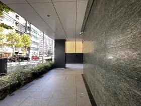PMO神田万世橋の外観