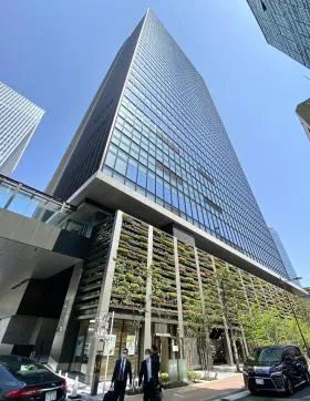 世界貿易センタービルディング南館の外観
