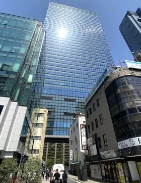 世界貿易センタービルディング南館の外観