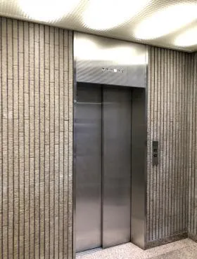 和晃ビルの外観
