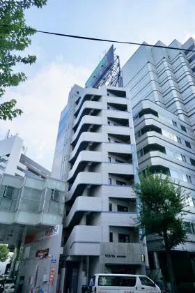 日本橋ウィンテルビルの外観