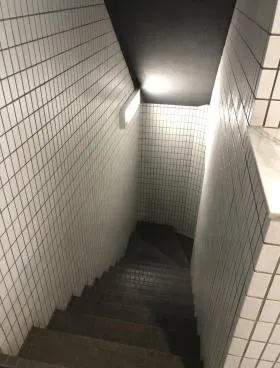 日本橋ウィンテルビルの外観