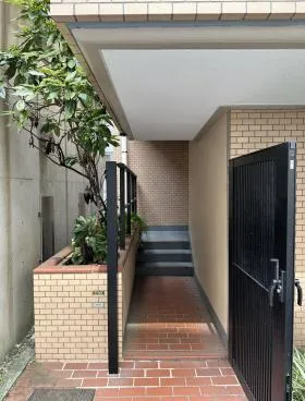 山崎ビルの外観
