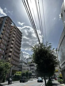 ウィン市ヶ谷ビルの外観