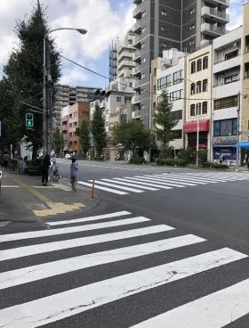 一海ビルの外観