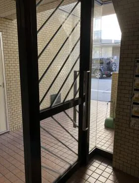 パーク代々木上原ビルの外観