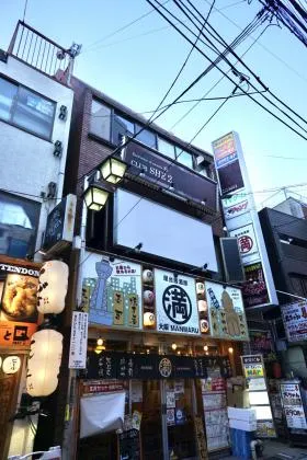 東栄ビルの外観