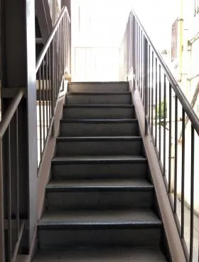 サンパレス目黒ビルの外観