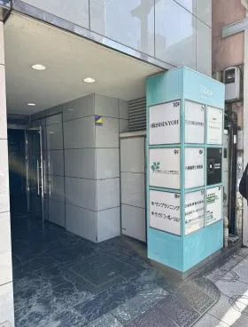 SRビルの外観