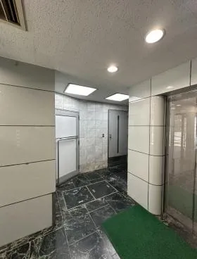 SRビルの外観