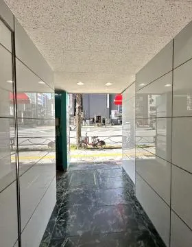SRビルの外観