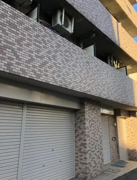 モナーク新宿下落合ビルの外観
