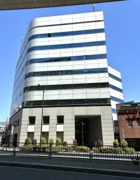 リゾートトラスト東京ビルの外観