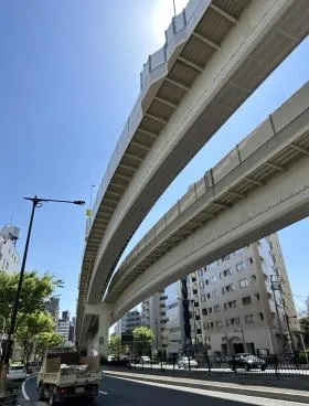 リゾートトラスト東京ビルの外観