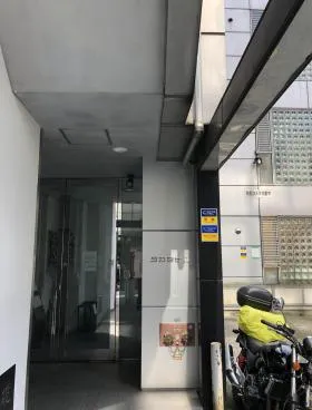 タカセ本社(新橋一丁目)ビルの外観