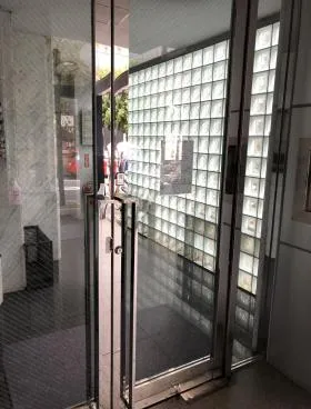 タカセ本社(新橋一丁目)ビルの外観