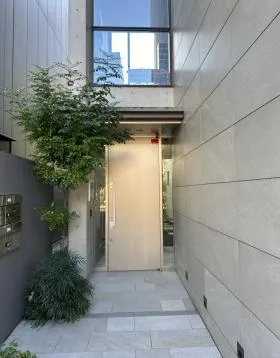 セゾン神宮前ビルの外観