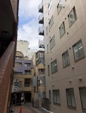 高橋ビルの外観
