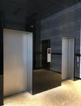 クロスオフィス六本木の外観